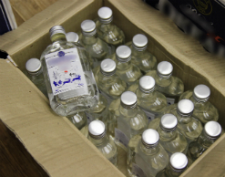 В Челябинске изъяли 500 литров поддельного алкоголя