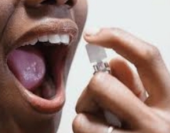 Какие болезни можно выявить по неприятному запаху изо рта