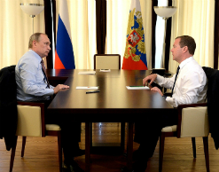 Путин поручил разобраться с укреплением рубля