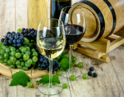 В Думе предложили ввести минимальную цену на вино