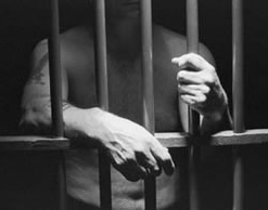 Грабитель-игроман сел в тюрьму на 8 лет