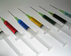 Новую вакцину против ВИЧ начали тестировать на людях