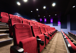 Кинотеатры могут открыть 15 июля