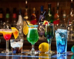 В РФ хотят ограничить время продажи спиртного в барах
