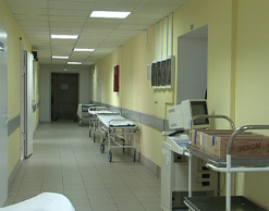Две школьницы попали в больницу с экскурсии в МЧС
