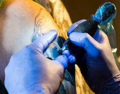 Татуировки могут вызвать онкологические заболевания