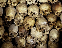 Безголовые скелеты: страшная находка в Крыму
