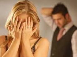 Психолог объяснила, почему женщины прощают измены